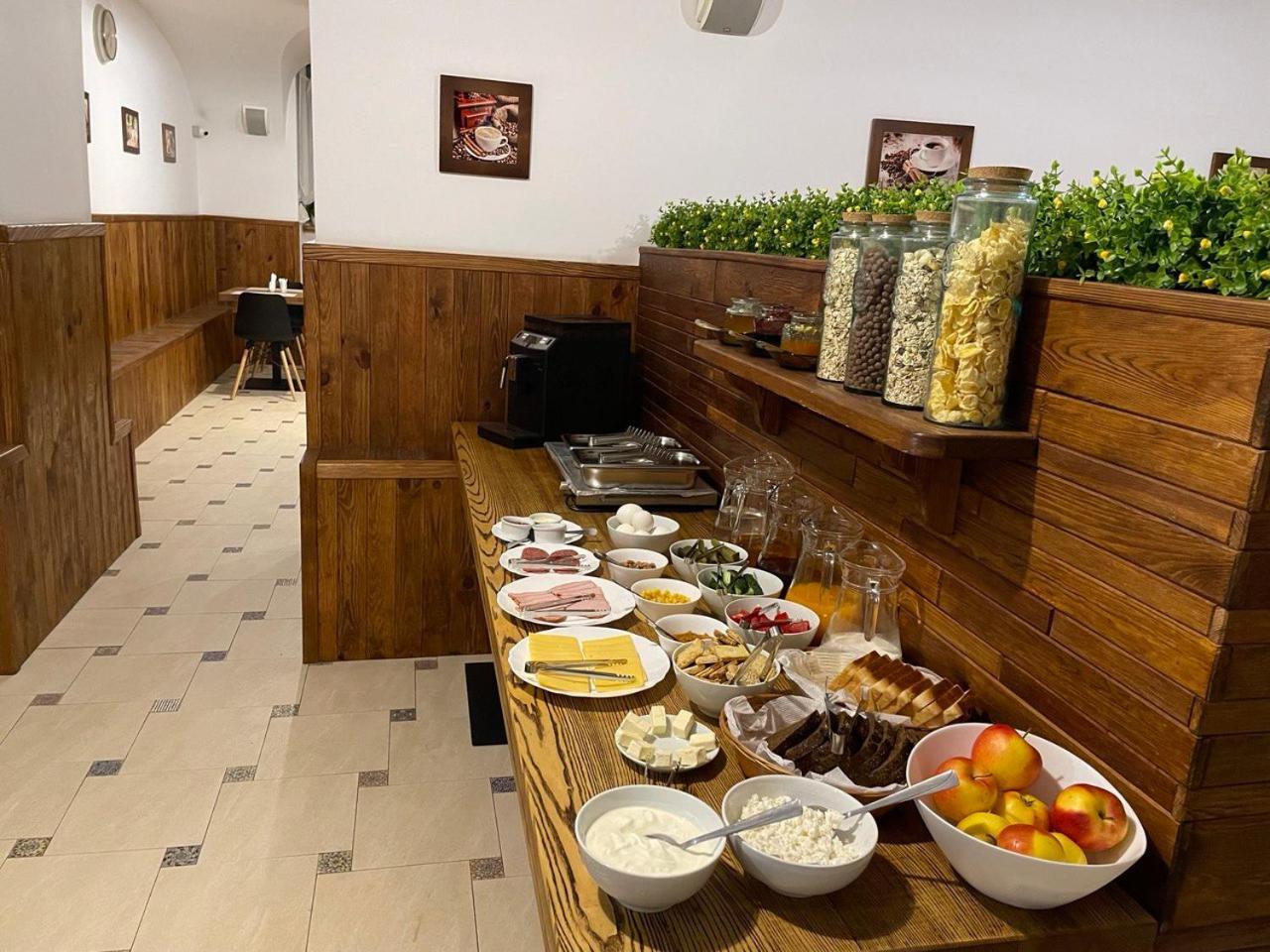 Valencia Hotel Odessa Ngoại thất bức ảnh